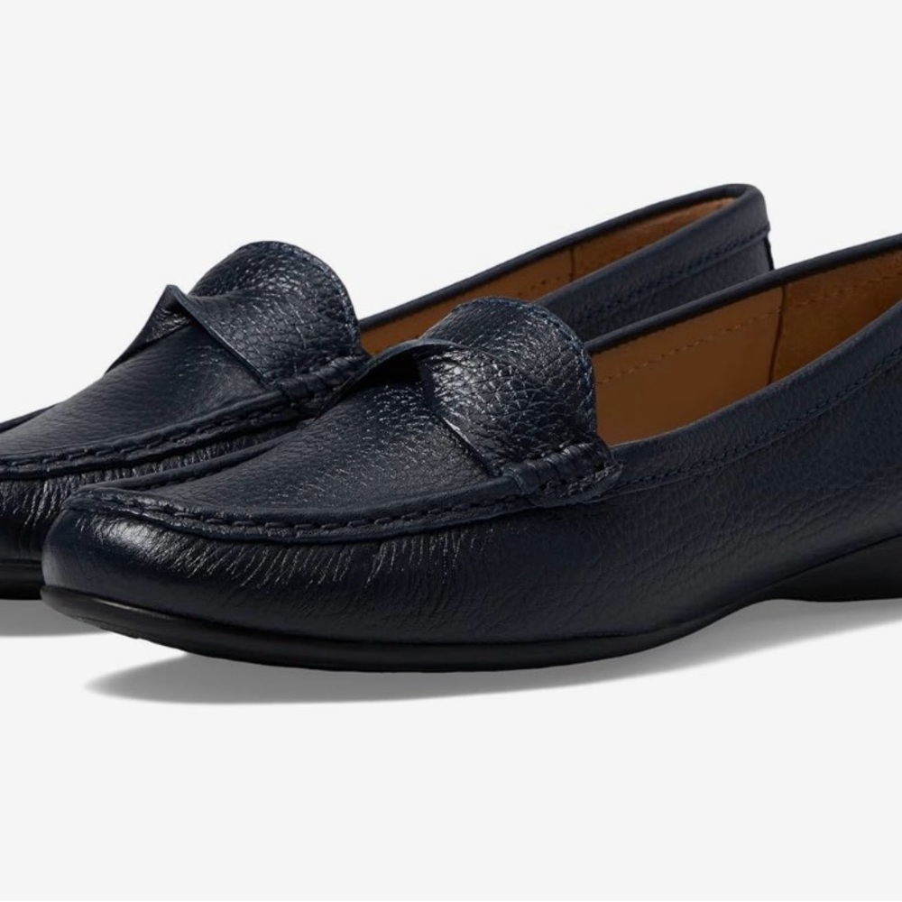 Marc Joseph New York Women’s Plymouth Loafer, Black. Size 8.5, NWOT.